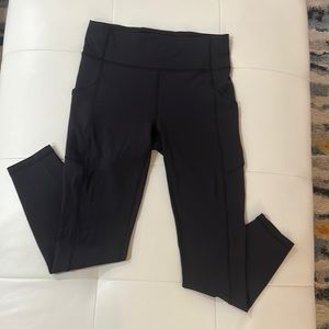 Black lululemon leggings